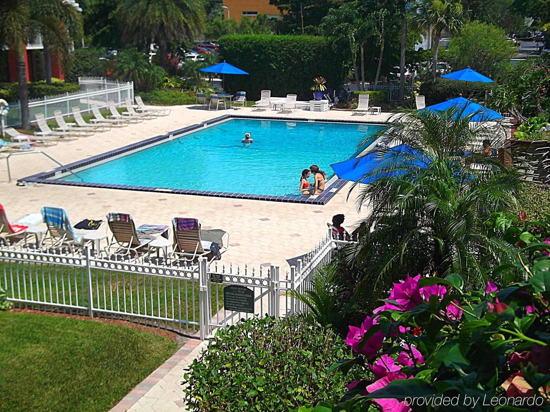 Collins Hotel North Naples מראה חיצוני תמונה